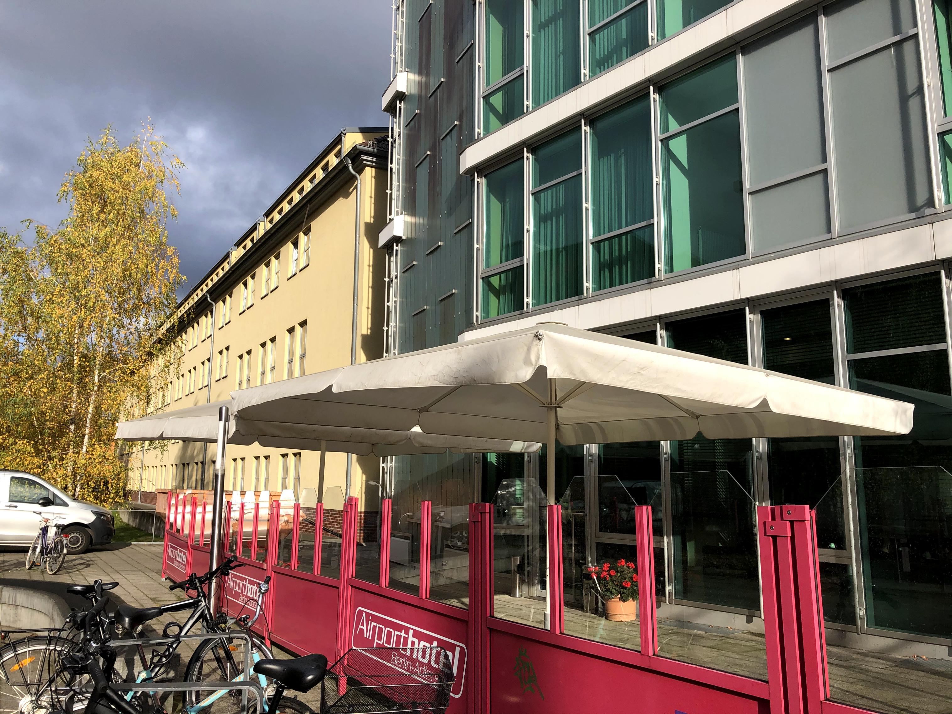 Airporthotel Berlin-Adlershof Eksteriør bilde